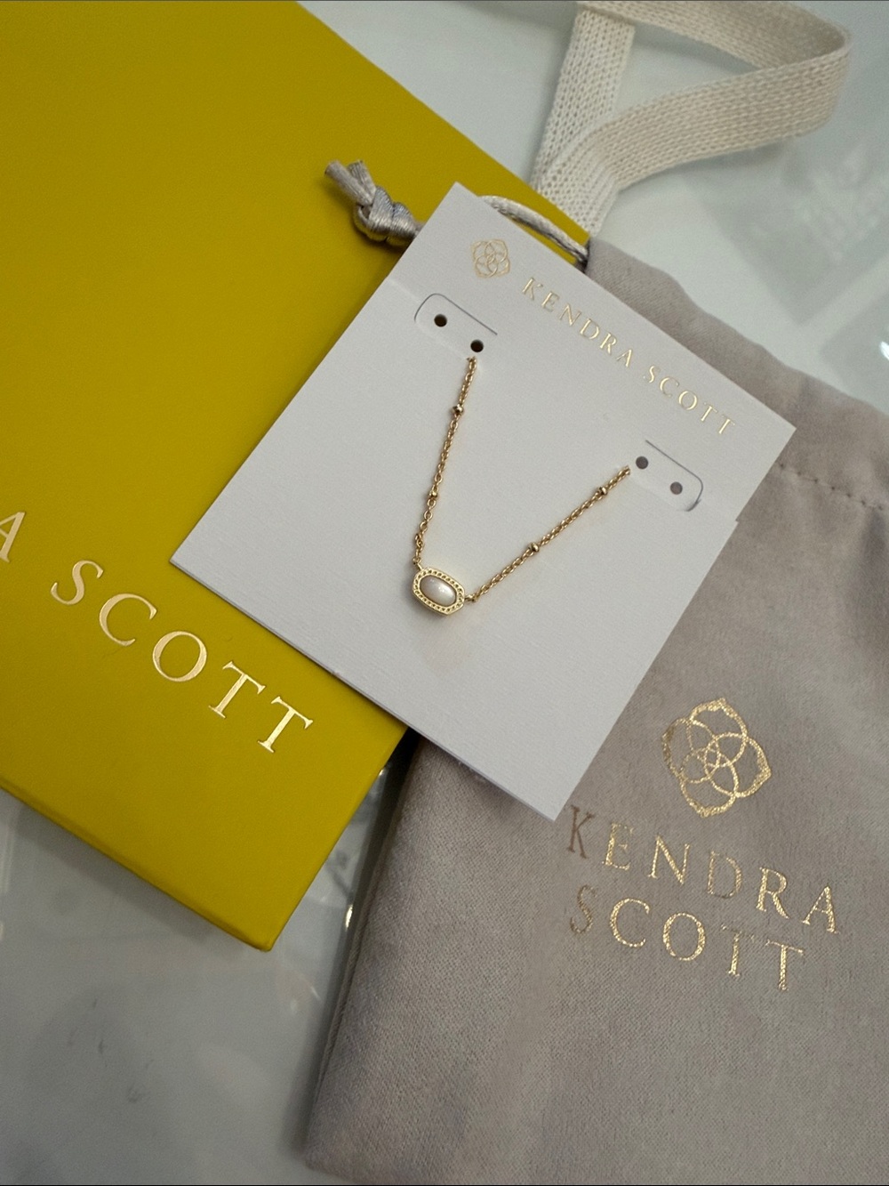 Kendra Scott mini Elisa necklace gift ready